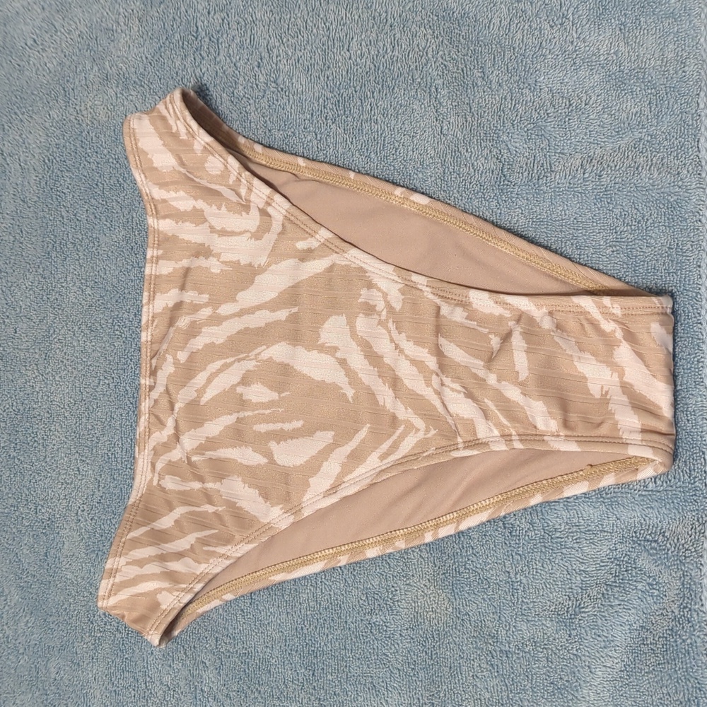 NWT wild fable ladies Xsmall swim brief bikini bottom Xs